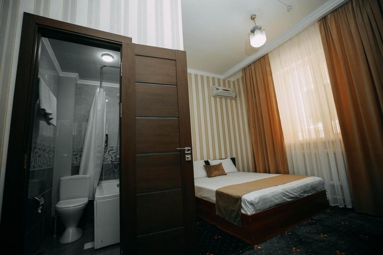 Fayz Hotel Urgench Exterior photo