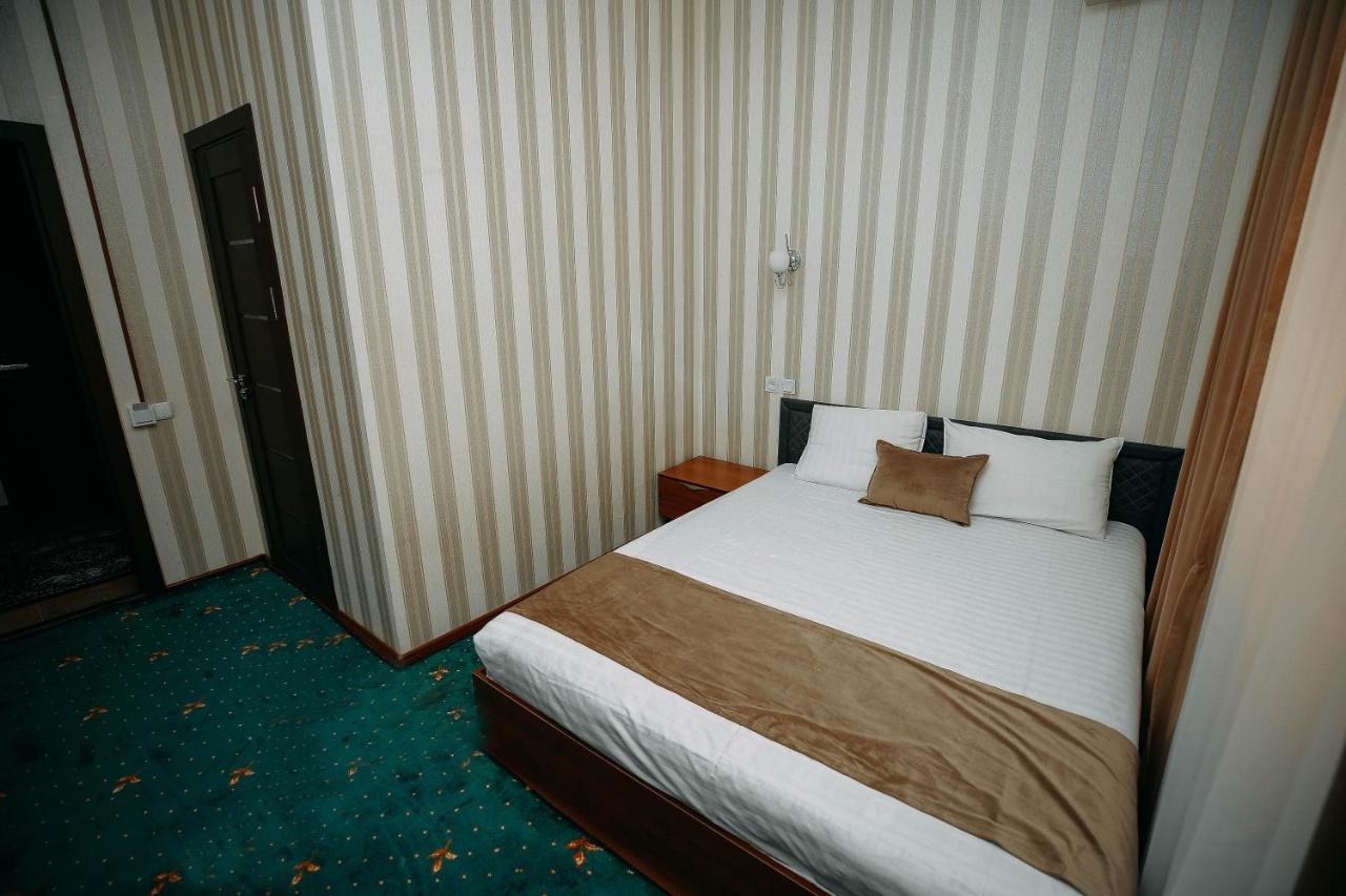 Fayz Hotel Urgench Exterior photo